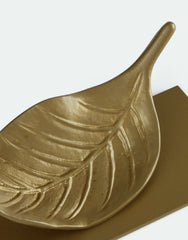 Markniva leaf brass