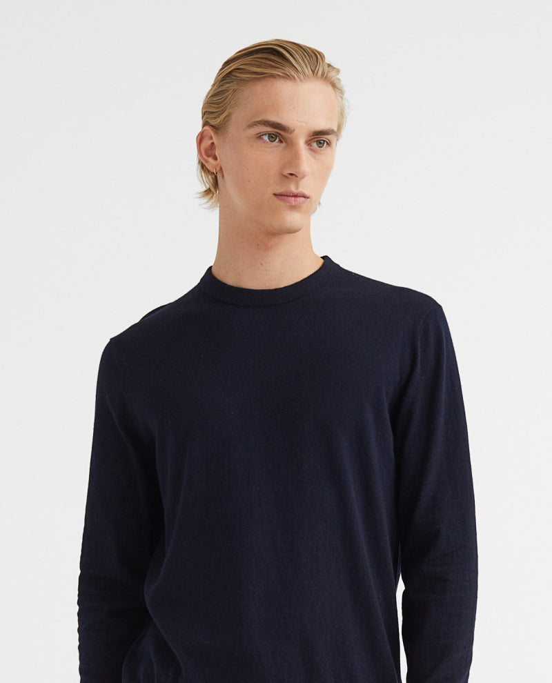 Slim fit cashmere