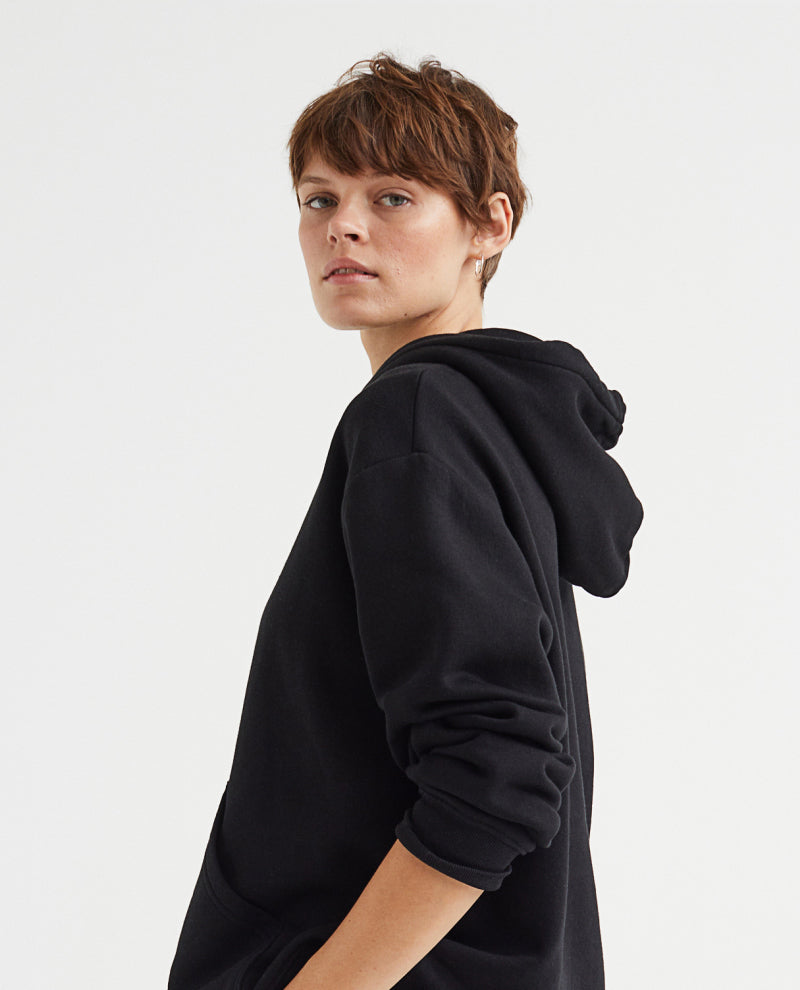 Relaxed black hoodie